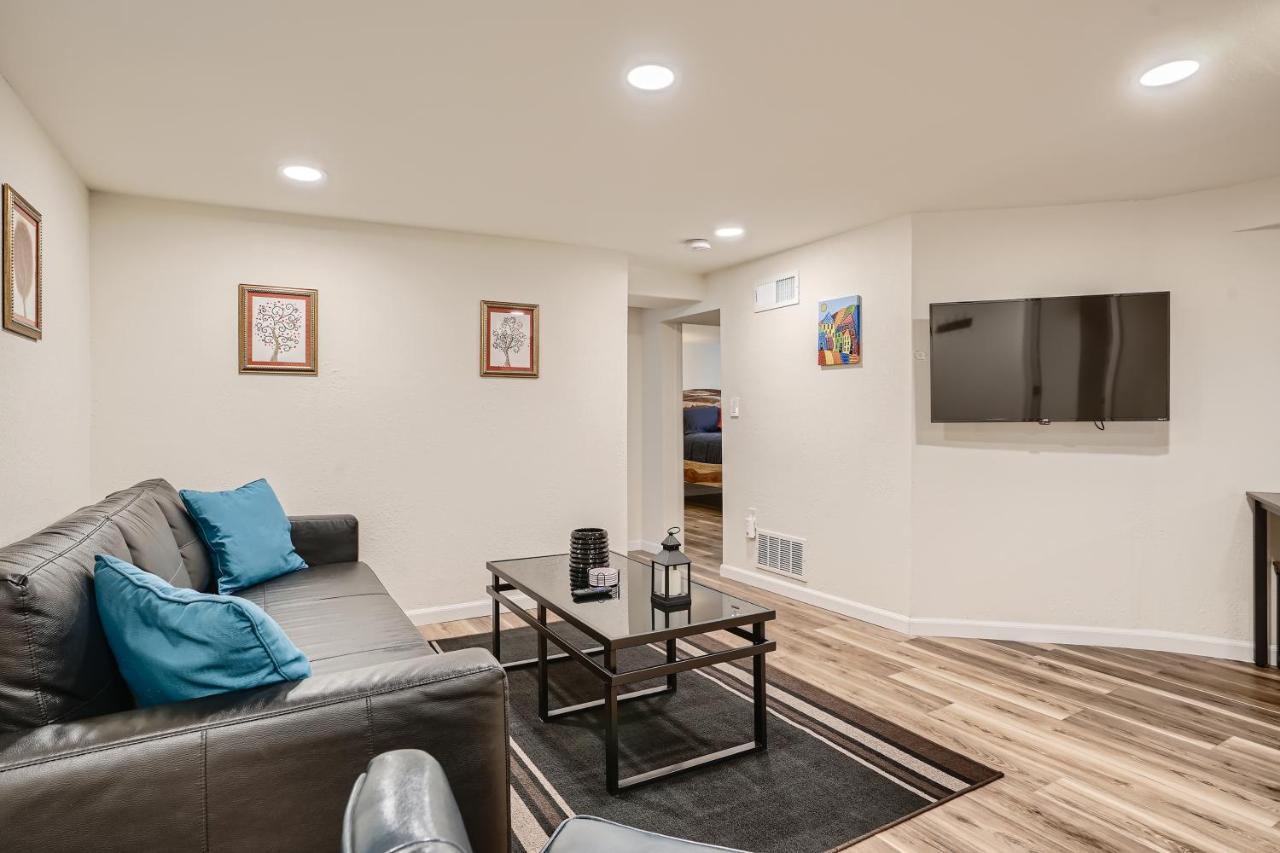 Sloans Lake Getaway - Basement Apartment Near Broncos And Downtown Denver Лейквуд Экстерьер фото
