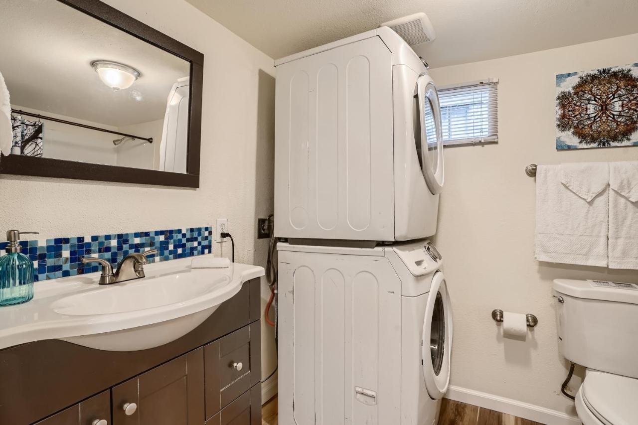 Sloans Lake Getaway - Basement Apartment Near Broncos And Downtown Denver Лейквуд Экстерьер фото